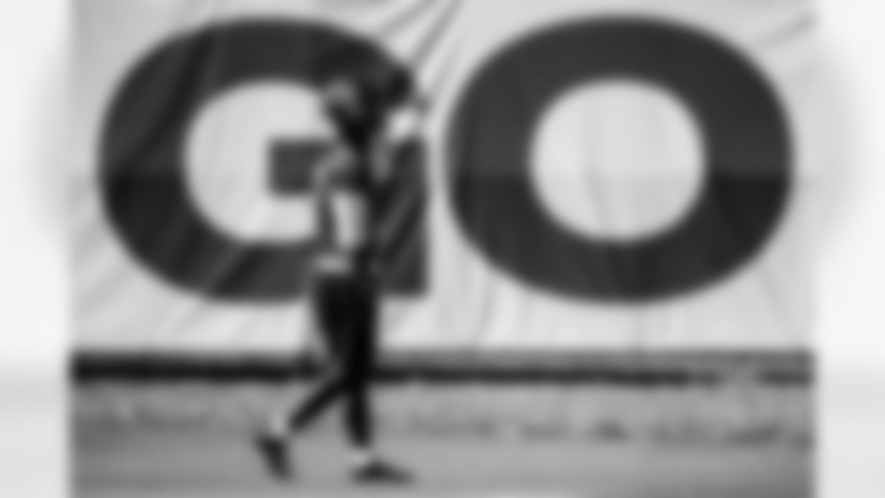 TAMPA, FL - November 13, 2025 - Running Back Bucky Irving #7 of the Tampa Bay Buccaneers during practice at AdventHealth Training Center. Photo By Kyle Zedaker/Tampa Bay Buccaneers