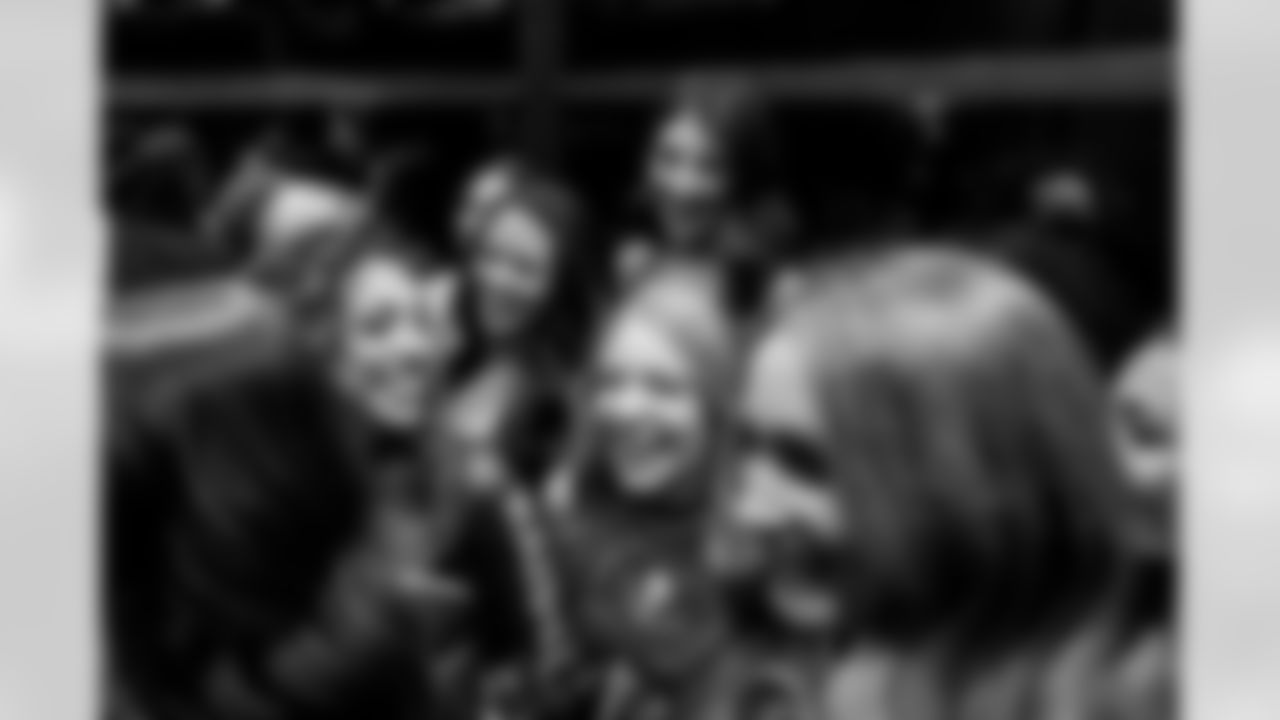 SAN FRANCISCO, CA - February 01, 2026 - Tampa Bay Buccaneers Pro Bowl Cheerleader Savannah during rehearsals. Photo By Tori Richman/Tampa Bay Buccaneers