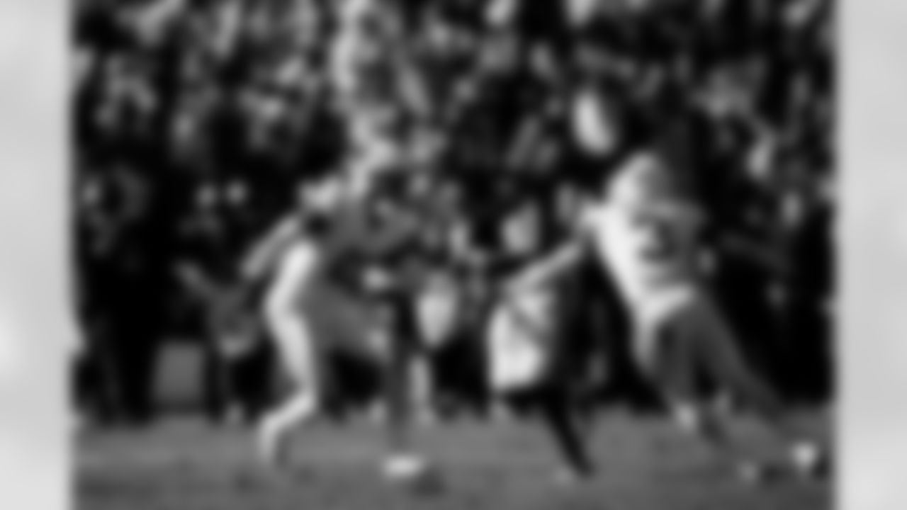 TAMPA, FL - November 30, 2025 - Wide Receiver Emeka Egbuka #2 of the Tampa Bay Buccaneers during the game between the Arizona Cardinals and Tampa Bay Buccaneers. The Bucs won the game, 20-17. Photo By Tori Richman/Tampa Bay Buccaneers