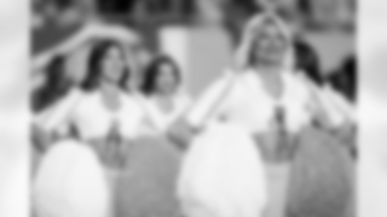 TAMPA, FL - December 11, 2025 - The Tampa Bay Buccaneers and Atlanta Falcons during a regular season game at Raymond James Stadium. The Bucs lost the game, 29-28. Photo By Kyle Zedaker/Tampa Bay Buccaneers