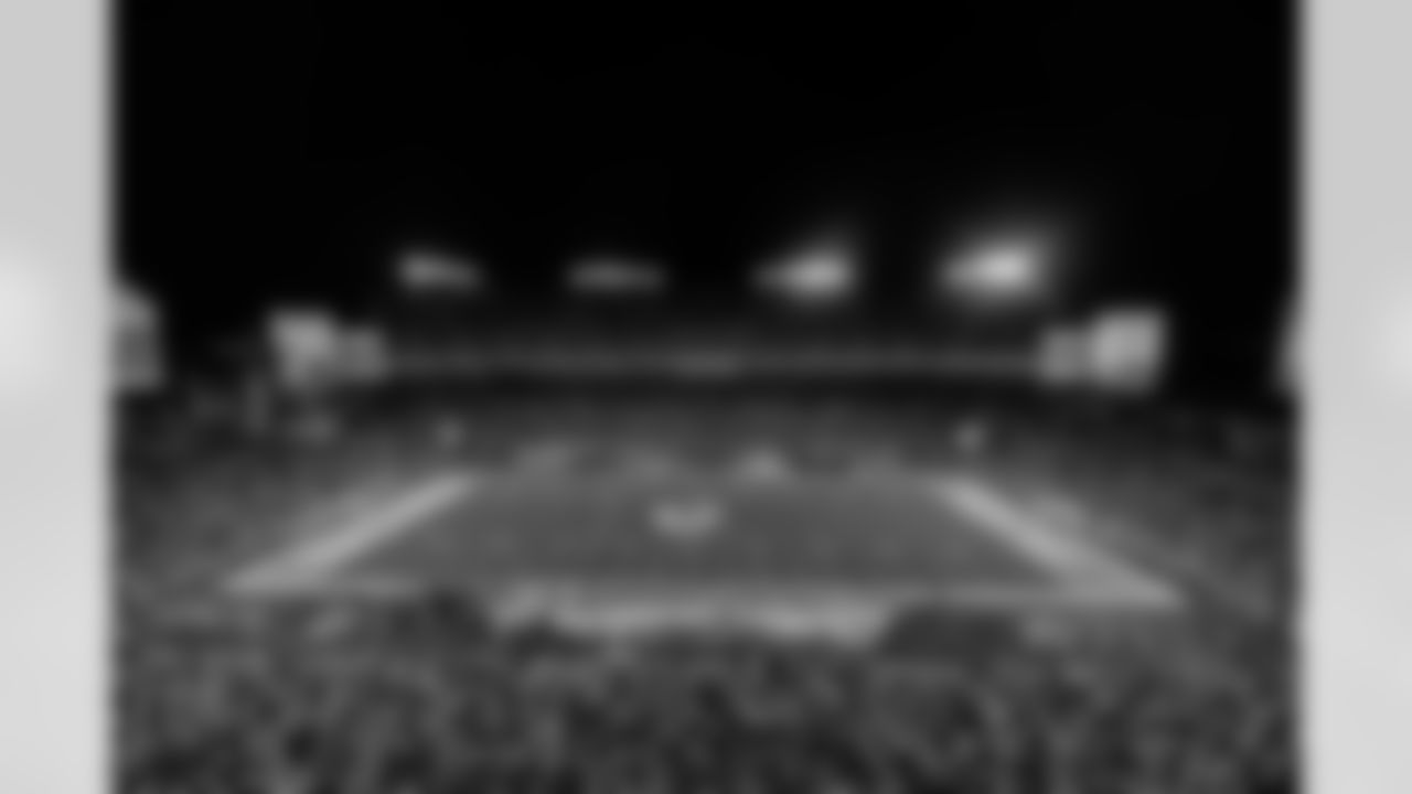 TAMPA, FL - December 11, 2025 - The Tampa Bay Buccaneers and Atlanta Falcons during a regular season game at Raymond James Stadium. The Bucs lost the game, 29-28. Photo By Dave Pullis/Tampa Bay Buccaneers