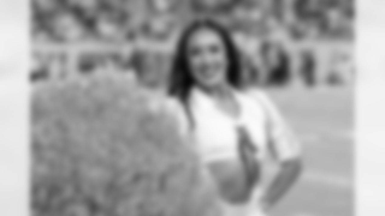 TAMPA, FL - December 11, 2025 - The Tampa Bay Buccaneers and Atlanta Falcons during a regular season game at Raymond James Stadium. The Bucs lost the game, 29-28. Photo By Doug DeFelice/Tampa Bay Buccaneers