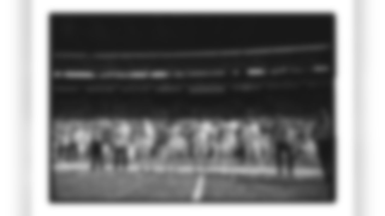 SEATTLE, WA - October 05, 2025 - Buccaneers Legend Mike Alstott, Inside Linebacker Lavonte David #54, Safety Antoine Winfield Jr. #31, Defensive Tackle Vita Vea #50, Tackle Tristan Wirfs #78, and Quarterback Baker Mayfield #6 of the Tampa Bay Buccaneers before the game between the Tampa Bay Buccaneers and Seattle Seahawks. The Bucs won the game, 38-35. Photo By Kyle Zedaker/Tampa Bay Buccaneers