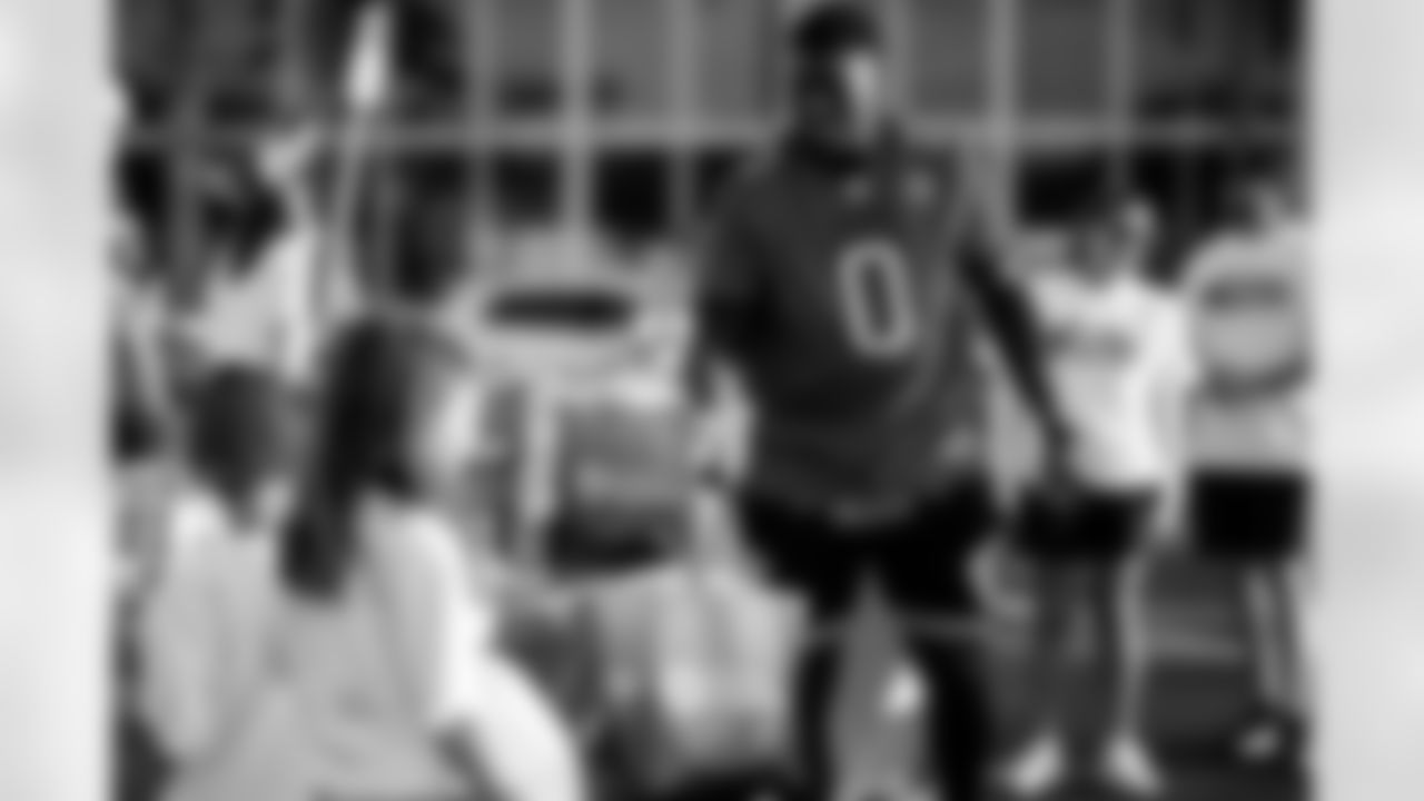 TAMPA, FL - November 25, 2025 - Outside Linebacker Yaya Diaby #0 of the Tampa Bay Buccaneers during Turkey Time with the O-Line. Photo By Kyle Zedaker/Tampa Bay Buccaneers