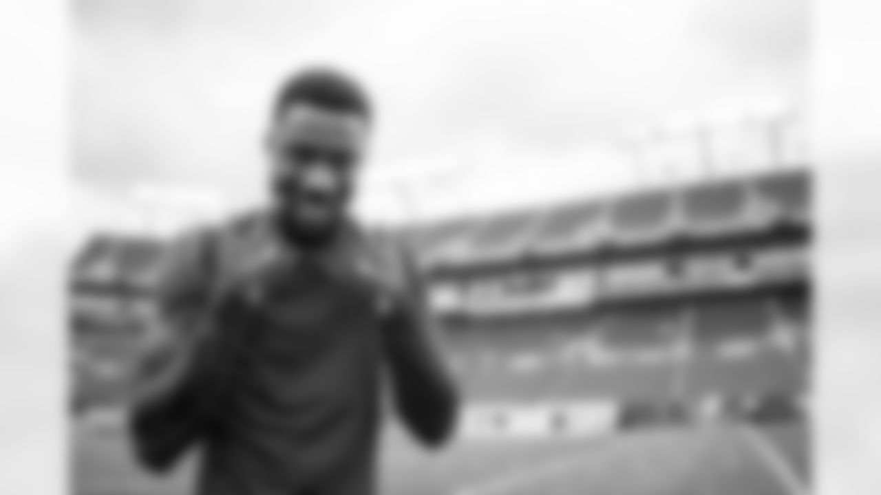 TAMPA, FL - January 03, 2026 - The Carolina Panthers and Tampa Bay Buccaneers play a regular season game at Raymond James Stadium. The Bucs won the game, 16-14. Photo By Kyle Zedaker/Tampa Bay Buccaneers