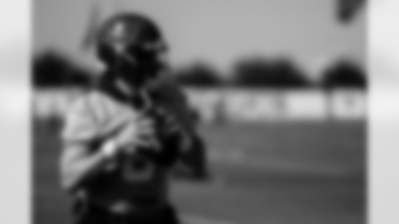 TAMPA, FL - December 24, 2025 - Quarterback Baker Mayfield #6 of the Tampa Bay Buccaneers during practice at AdventHealth Training Center. Photo By Kyle Zedaker/Tampa Bay Buccaneers