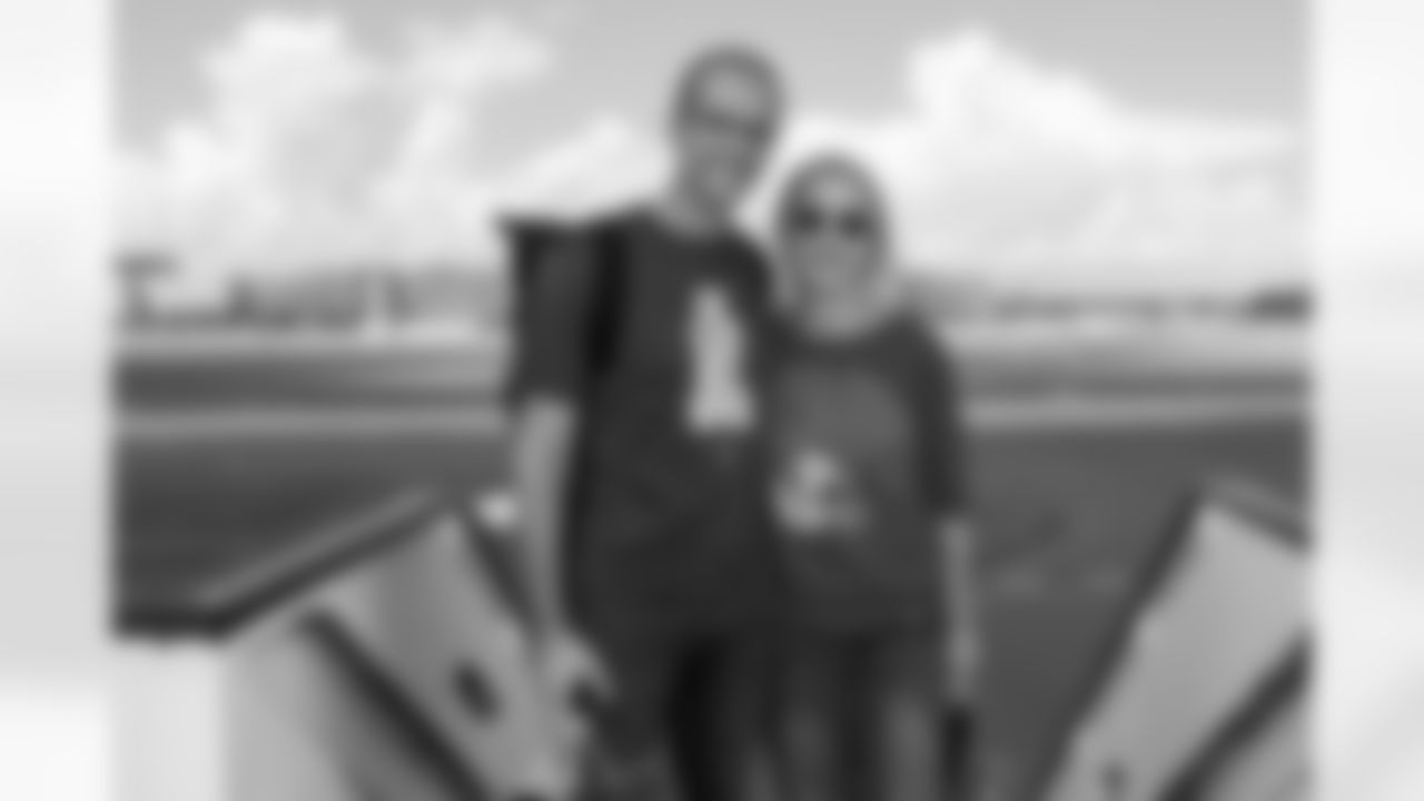 ATLANTA, GA - September 06, 2025 - Luxury Suite Excursion departs for the game between the Tampa Bay Buccaneers and Atlanta Falcons. The Bucs won the game, 23-20. Photo By Doug DeFelice/Tampa Bay Buccaneers