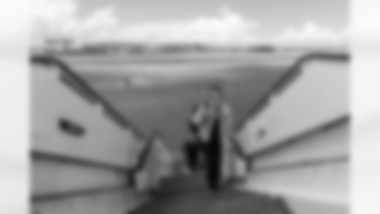 ATLANTA, GA - September 06, 2025 - Luxury Suite Excursion departs for the game between the Tampa Bay Buccaneers and Atlanta Falcons. The Bucs won the game, 23-20. Photo By Doug DeFelice/Tampa Bay Buccaneers