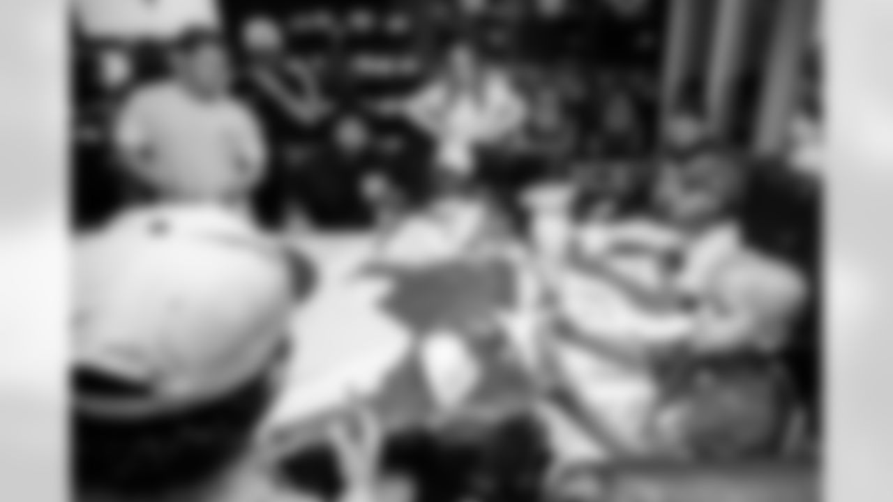 TAMPA, FL - November 19, 2025 - A visit with Triumph Together Cancer Warriors. Photo By Kyle Zedaker/Tampa Bay Buccaneers