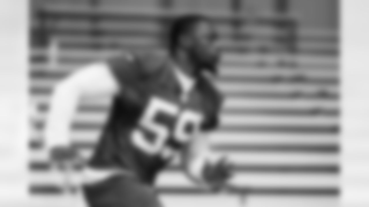 TAMPA, FL - May 12, 2025 - Outside Linebacker Warren Peeples Jr. #59 of the Tampa Bay Buccaneers during Phase 2 workouts at AdventHealth Training Center. Photo By Kyle Zedaker/Tampa Bay Buccaneers