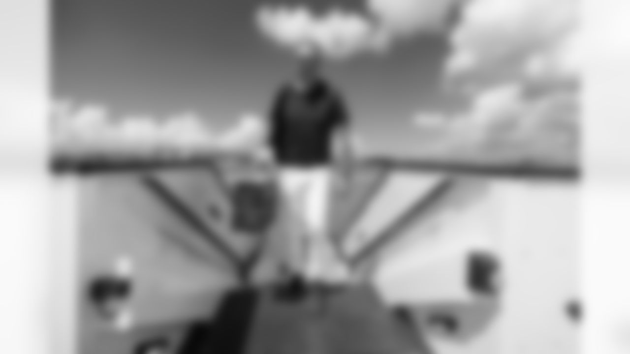 ATLANTA, GA - September 06, 2025 - Luxury Suite Excursion departs for the game between the Tampa Bay Buccaneers and Atlanta Falcons. The Bucs won the game, 23-20. Photo By Doug DeFelice/Tampa Bay Buccaneers