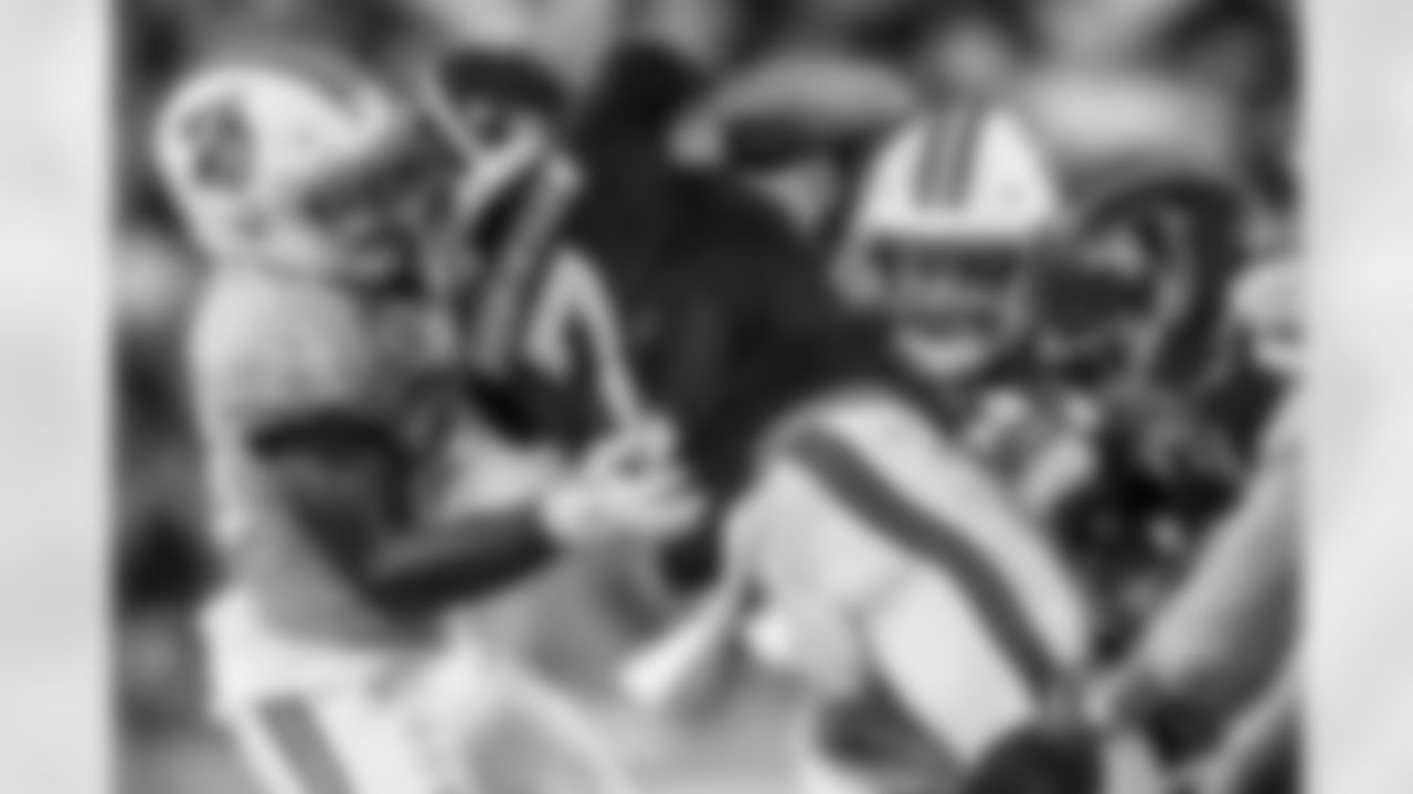 TAMPA, FL - December 11, 2025 - The Tampa Bay Buccaneers and Atlanta Falcons during a regular season game at Raymond James Stadium. The Bucs lost the game, 29-28. Photo By Mike Carlson/Tampa Bay Buccaneers