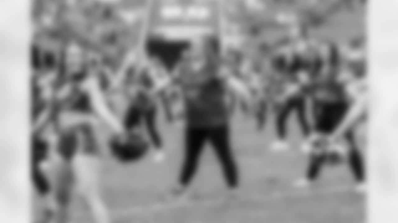 TAMPA, FL - December 07, 2025 - The Tampa Bay Buccaneers and New Orleans Saints during a regular season game at Raymond James Stadium. The Bucs lost the game, 24-20. Photo By Tori Richman/Tampa Bay Buccaneers