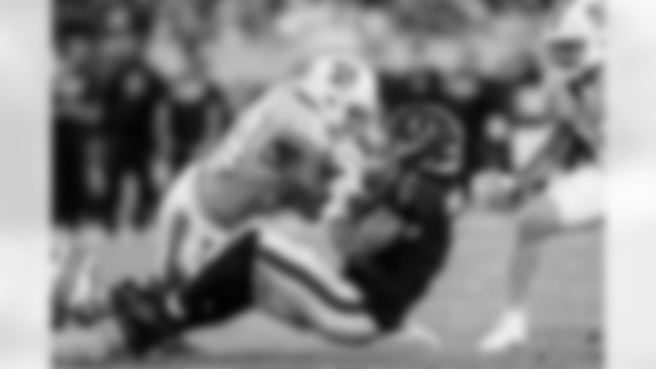 TAMPA, FL - December 11, 2025 - The Tampa Bay Buccaneers and Atlanta Falcons during a regular season game at Raymond James Stadium. The Bucs lost the game, 29-28. Photo By Tori Richman/Tampa Bay Buccaneers