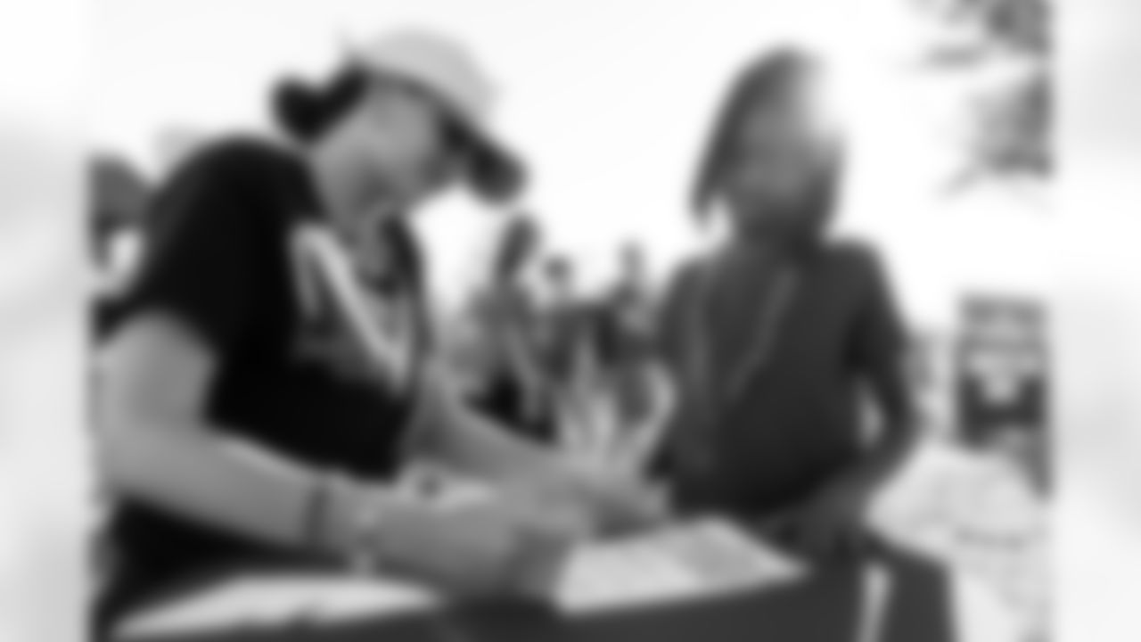 TAMPA, FL - February 21, 2026 - 2026 Jr. Bucs Movie Night. Photo By Kyle Zedaker/Tampa Bay Buccaneers