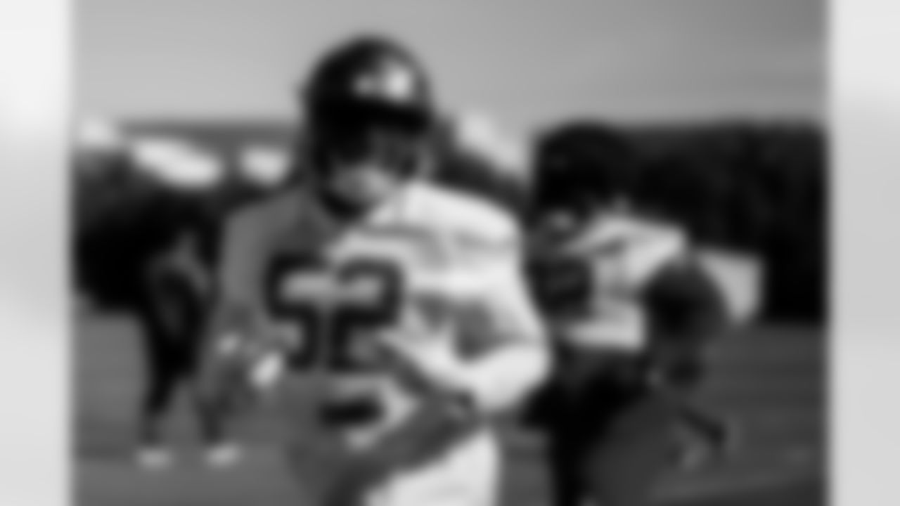 TAMPA, FL - November 28, 2025 - Defensive Lineman C.J. Brewer #52 of the Tampa Bay Buccaneers during practice at AdventHealth Training Center. Photo By Kyle Zedaker/Tampa Bay Buccaneers