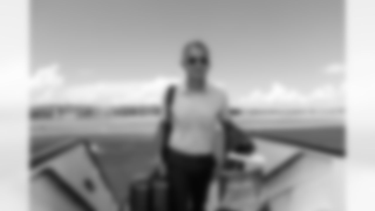 ATLANTA, GA - September 06, 2025 - Luxury Suite Excursion departs for the game between the Tampa Bay Buccaneers and Atlanta Falcons. The Bucs won the game, 23-20. Photo By Doug DeFelice/Tampa Bay Buccaneers