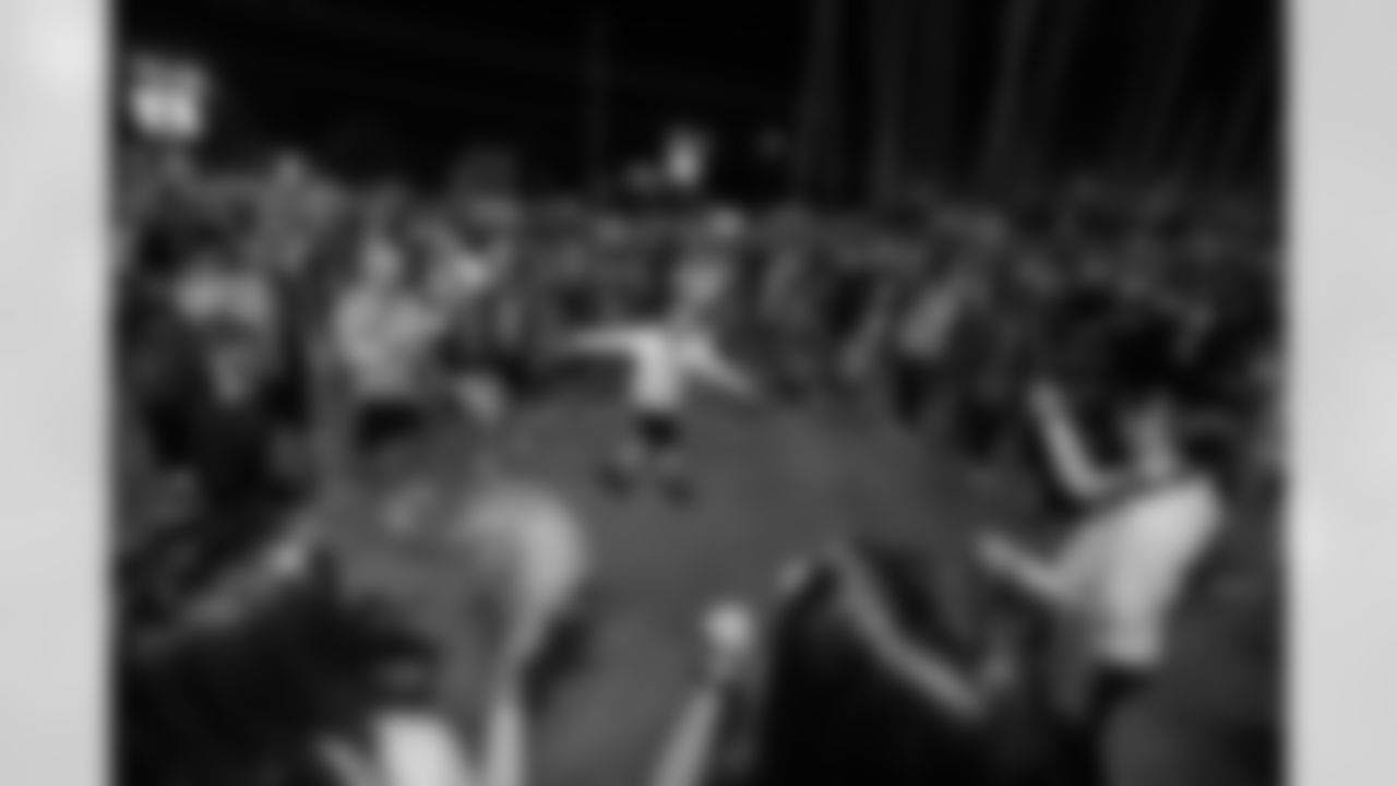 TAMPA, FL - December 11, 2025 - The Tampa Bay Buccaneers and Atlanta Falcons during a regular season game at Raymond James Stadium. The Bucs lost the game, 29-28. Photo By Dave Pullis/Tampa Bay Buccaneers