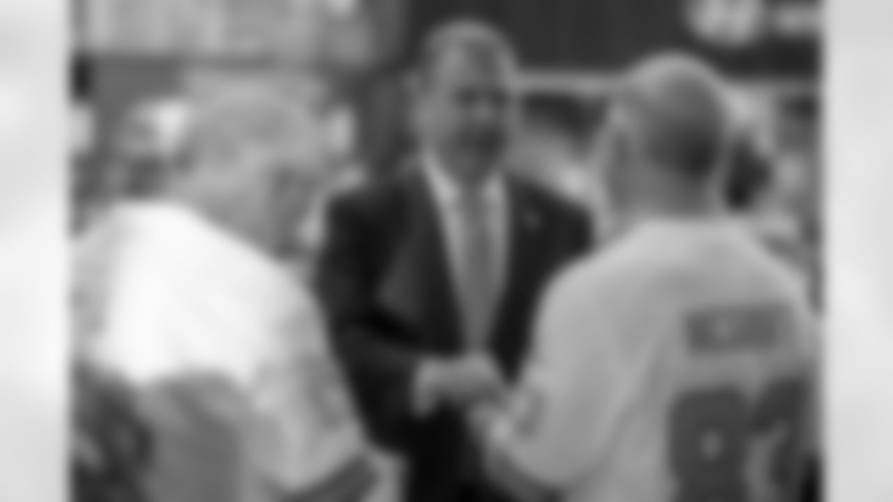 TAMPA, FL - December 11, 2025 - The 1976 Tampa Bay Buccaneers team reunion in the Hyundai Club at Raymond James Stadium. Photo By Mike Carlson/Tampa Bay Buccaneers