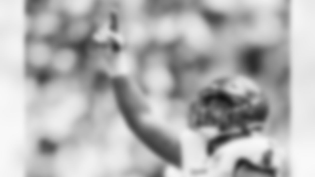 MIAMI GARDENS, FL - December 28, 2025 - Defensive Lineman Logan Hall #90 of the Tampa Bay Buccaneers during the game between the Tampa Bay Buccaneers and Miami Dolphins. The Bucs lost the game, 20-17. Photo By Kyle Zedaker/Tampa Bay Buccaneers