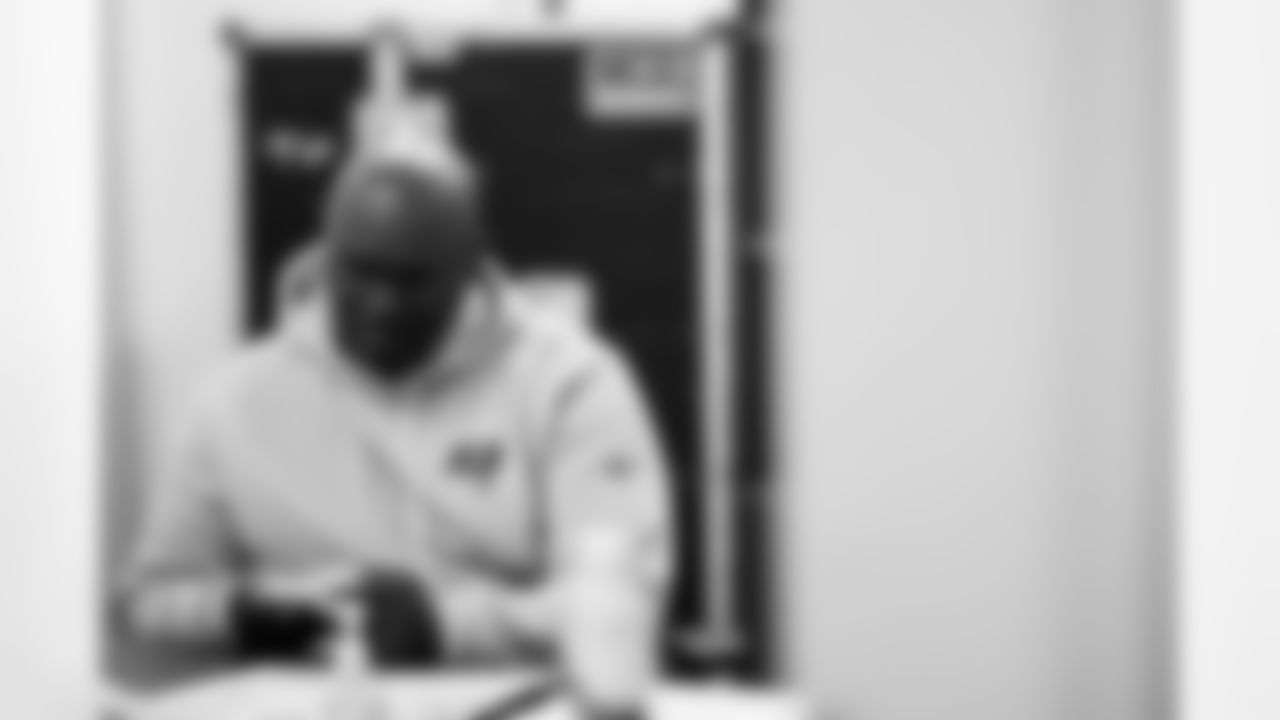 INGLEWOOD, CA - November 23, 2025 - Head Coach Todd Bowles of the Tampa Bay Buccaneers before the game between the Tampa Bay Buccaneers and Los Angeles Rams. The Bucs lost the game, 34-7. Photo By Kyle Zedaker/Tampa Bay Buccaneers