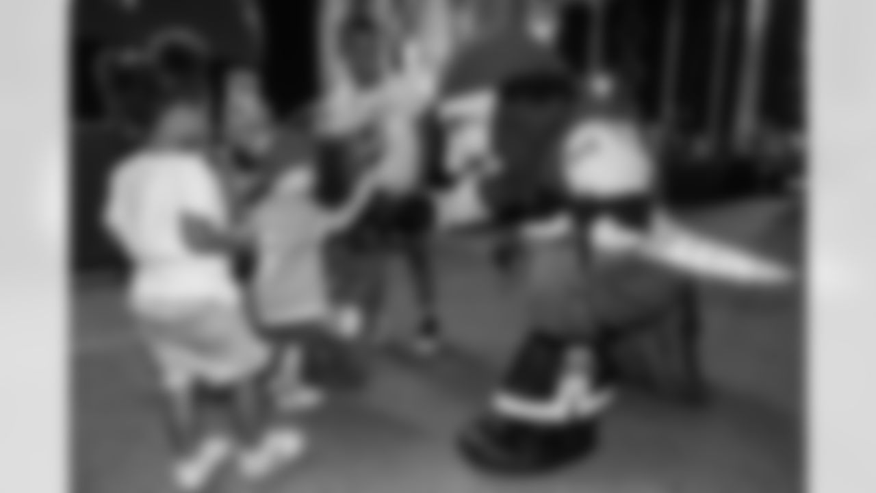 TAMPA, FL - November 23, 2025 - Captain Fear during the Watch Party at Armature Works during the game between the Tampa Bay Buccaneers and the Los Angeles Rams. Photo By Doug DeFelice/Tampa Bay Buccaneers