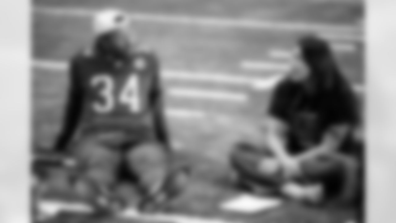 TAMPA, FL - December 16, 2025 - The final session of the Player-Student Mentoring Program at AdventHealth Training Center. Photo By Kyle Zedaker/Tampa Bay Buccaneers