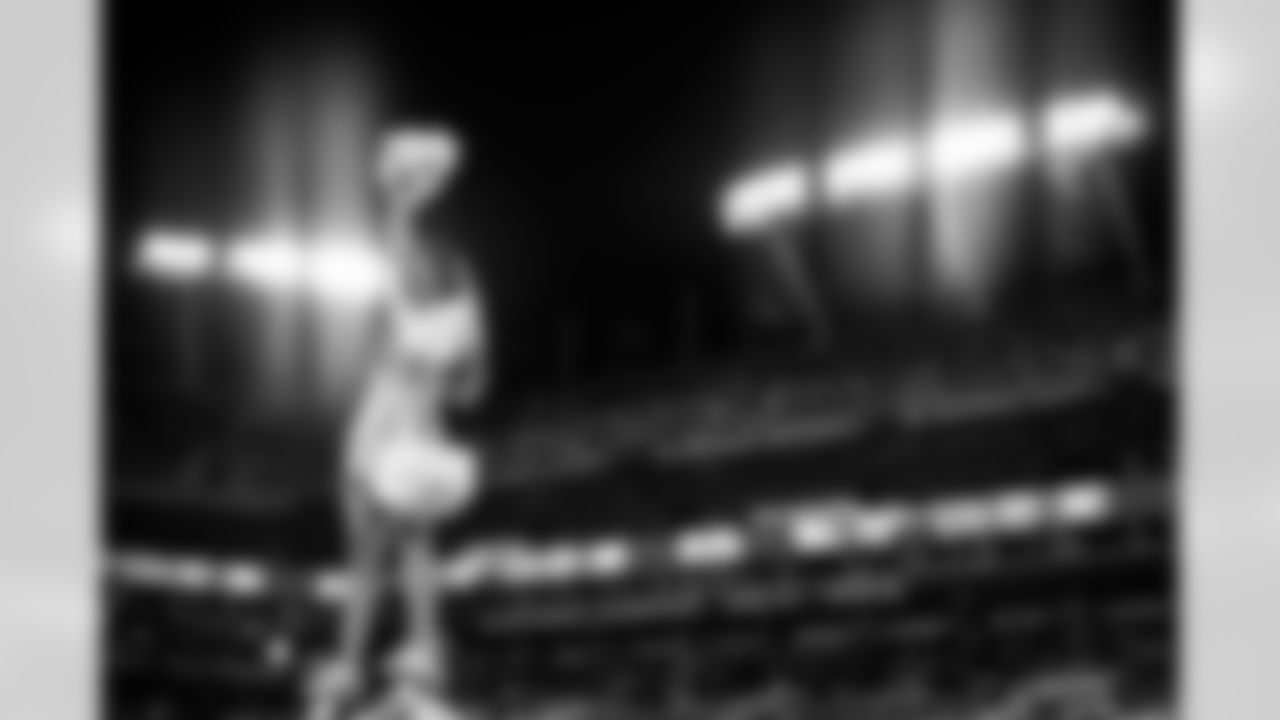 TAMPA, FL - December 11, 2025 - The Tampa Bay Buccaneers and Atlanta Falcons during a regular season game at Raymond James Stadium. The Bucs lost the game, 29-28. Photo By Kyle Zedaker/Tampa Bay Buccaneers