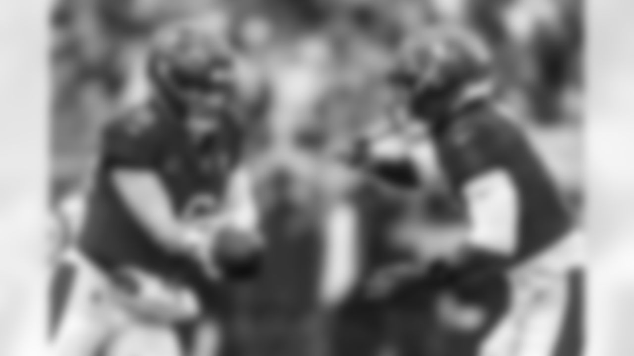 TAMPA, FL - January 03, 2026 - The Carolina Panthers and Tampa Bay Buccaneers play a regular season game at Raymond James Stadium. The Bucs won the game, 16-14. Photo By Doug DeFelice/Tampa Bay Buccaneers