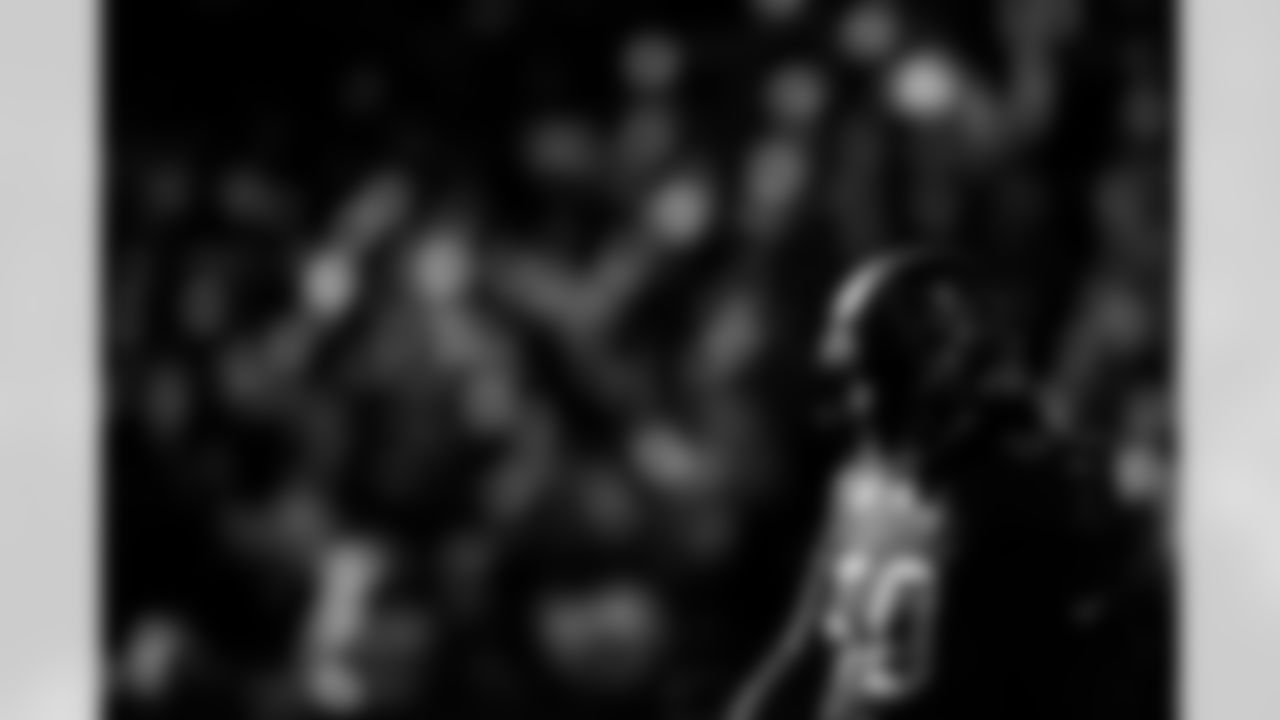 TAMPA, FL - November 30, 2025 - Defensive Tackle Vita Vea #50 of the Tampa Bay Buccaneers during the game between the Arizona Cardinals and Tampa Bay Buccaneers. The Bucs won the game, 20-17. Photo By Tori Richman/Tampa Bay Buccaneers