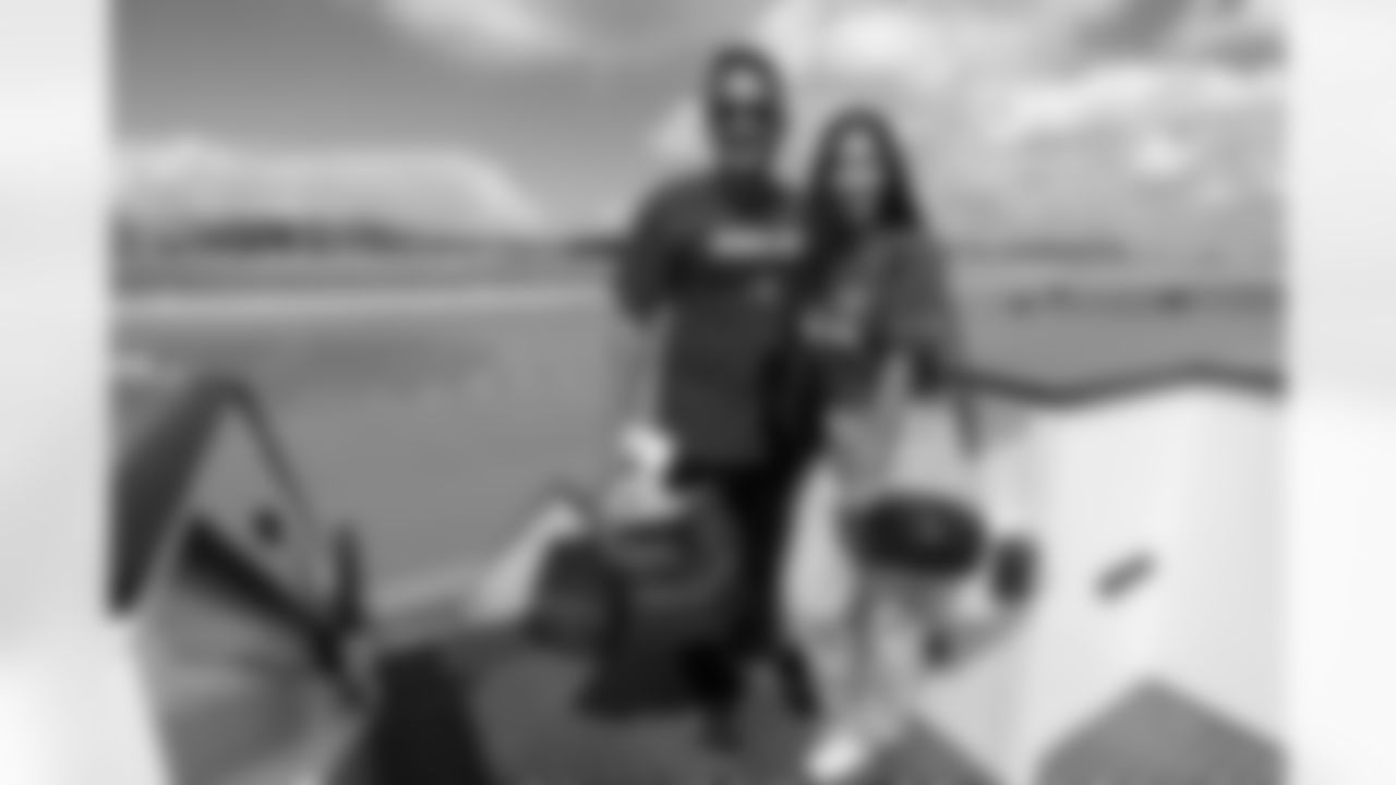 ATLANTA, GA - September 06, 2025 - Luxury Suite Excursion departs for the game between the Tampa Bay Buccaneers and Atlanta Falcons. The Bucs won the game, 23-20. Photo By Doug DeFelice/Tampa Bay Buccaneers