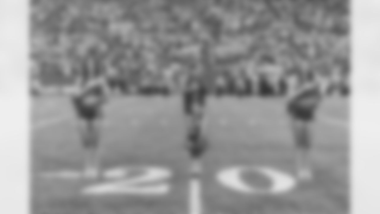 TAMPA, FL - January 03, 2026 - The Carolina Panthers and Tampa Bay Buccaneers play a regular season game at Raymond James Stadium. The Bucs won the game, 16-14. Photo By Jason Turner/Tampa Bay Buccaneers