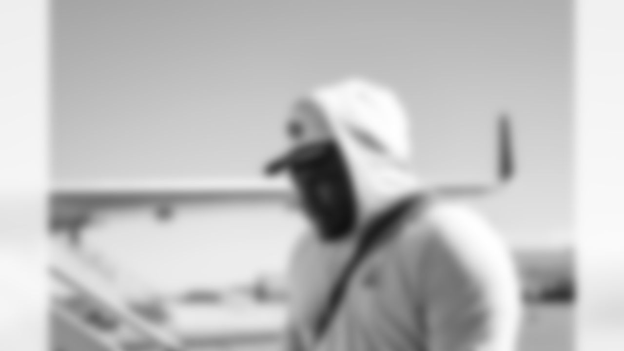 TAMPA, FL - December 20, 2025 - The Tampa Bay Buccaneers depart before the Week 16 game against the Carolina Panthers. Photo By Tori Richman/Tampa Bay Buccaneers