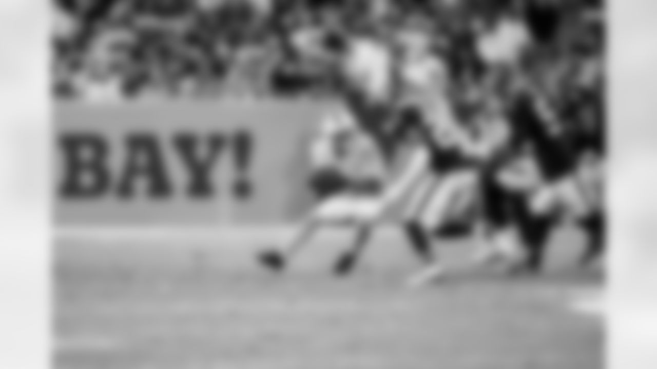 TAMPA, FL - December 11, 2025 - The Tampa Bay Buccaneers and Atlanta Falcons during a regular season game at Raymond James Stadium. The Bucs lost the game, 29-28. Photo By Tori Richman/Tampa Bay Buccaneers