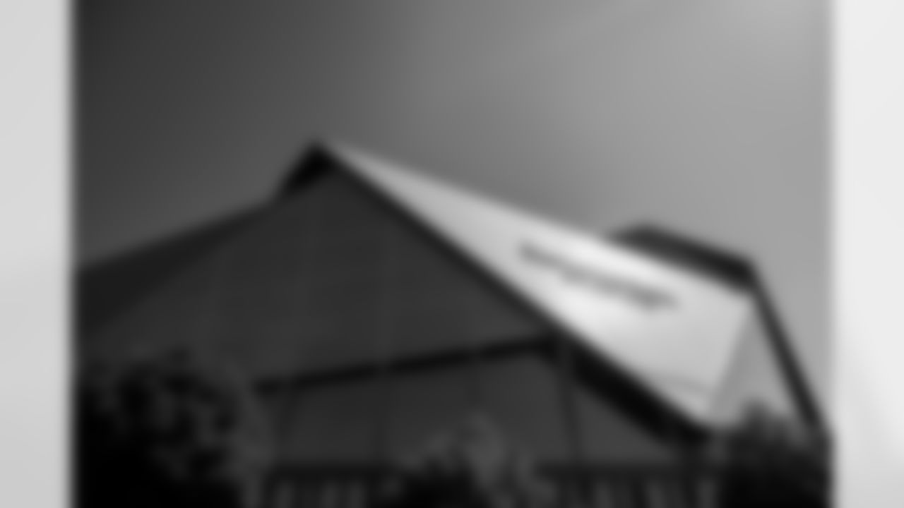 ATLANTA, GA - September 07, 2025 - Luxury Suite Excursion during the game between the Tampa Bay Buccaneers and Atlanta Falcons. The Bucs won the game, 23-20. Photo By Doug DeFelice/Tampa Bay Buccaneers