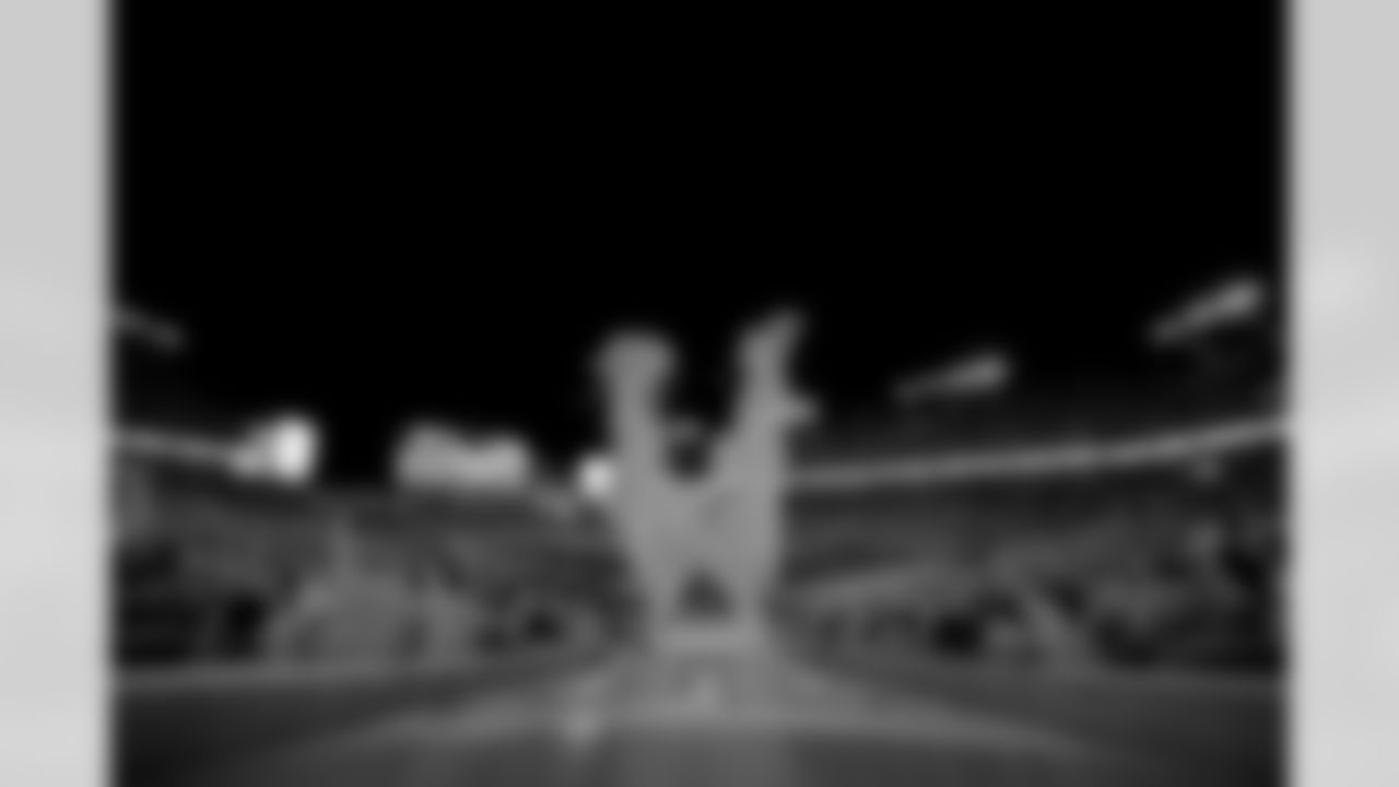 TAMPA, FL - December 11, 2025 - The Tampa Bay Buccaneers and Atlanta Falcons during a regular season game at Raymond James Stadium. The Bucs lost the game, 29-28. Photo By Kyle Zedaker/Tampa Bay Buccaneers