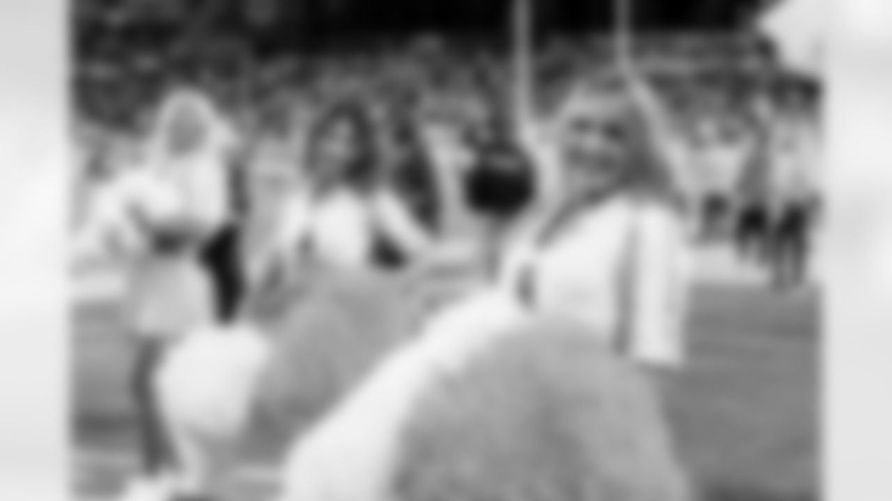 TAMPA, FL - December 11, 2025 - The Tampa Bay Buccaneers and Atlanta Falcons during a regular season game at Raymond James Stadium. The Bucs lost the game, 29-28. Photo By Tori Richman/Tampa Bay Buccaneers