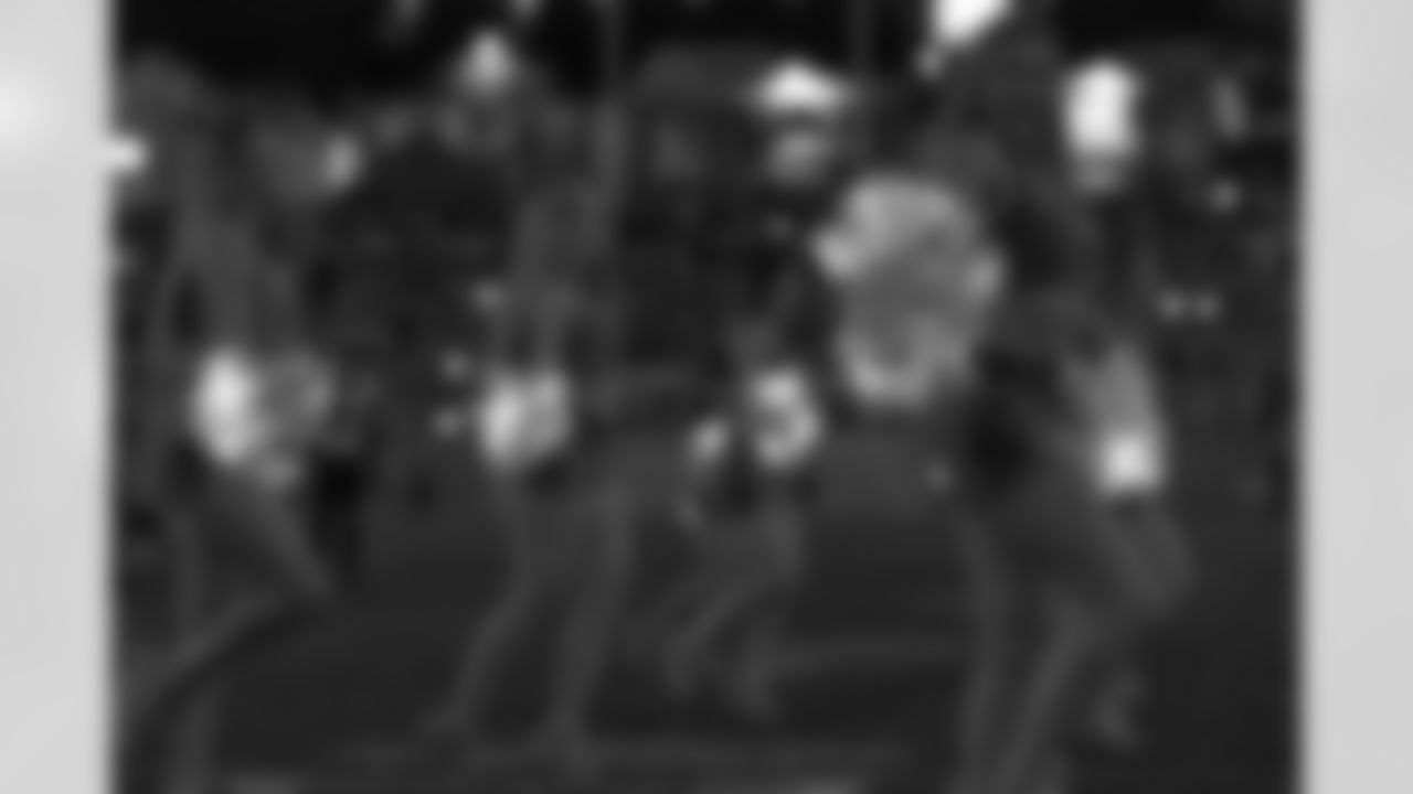 TAMPA, FL - January 03, 2026 - The Carolina Panthers and Tampa Bay Buccaneers play a regular season game at Raymond James Stadium. The Bucs won the game, 16-14. Photo By Doug DeFelice/Tampa Bay Buccaneers