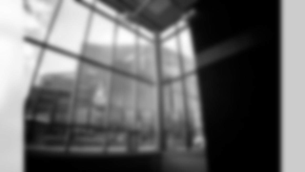 INDIANAPOLIS, IN - February 25, 2026 - The 2026 NFL Combine at Lucas Oil Stadium. Photo By Tori Richman/Tampa Bay Buccaneers