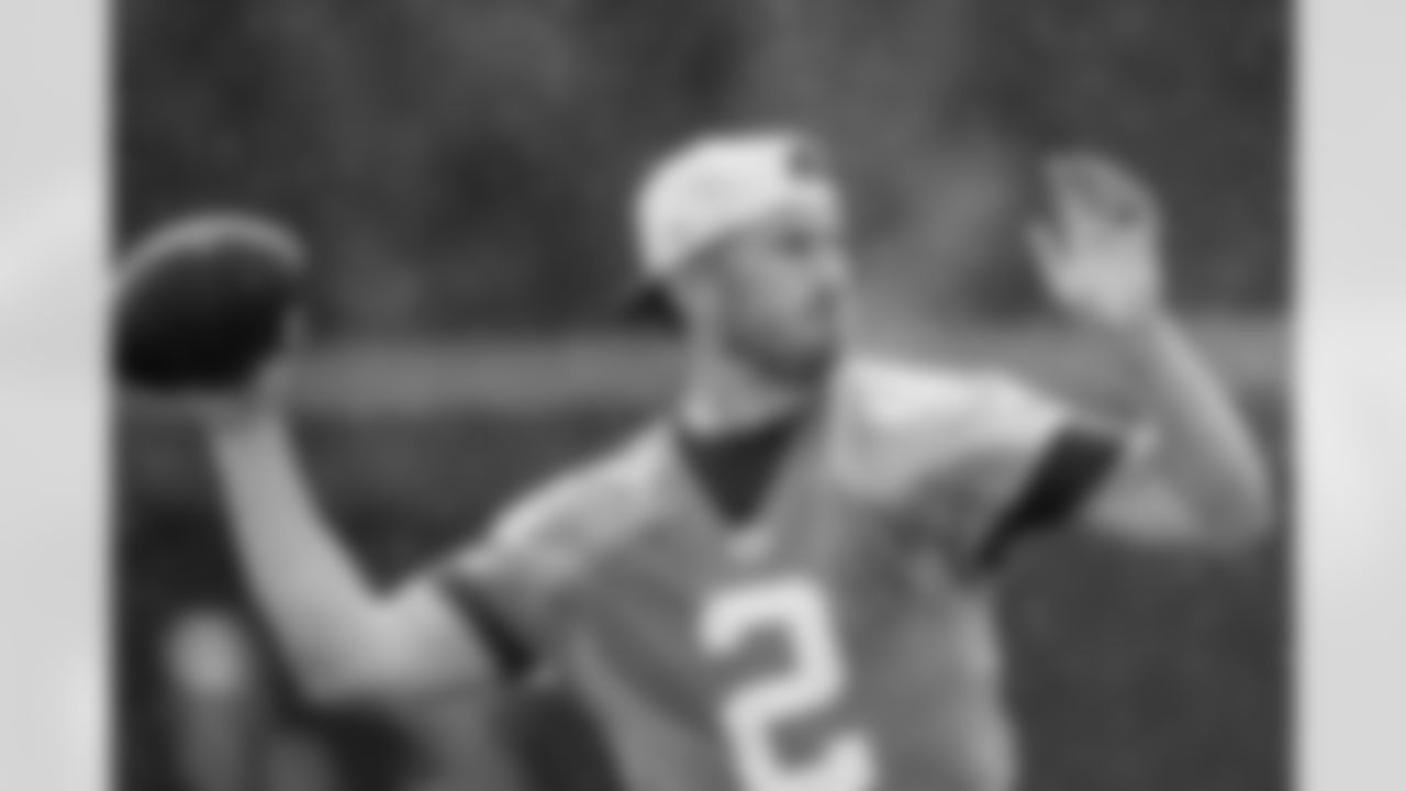 TAMPA, FL - May 22, 2025 - Quarterback Kyle Trask #2 of the Tampa Bay Buccaneers during Phase 2 workouts at AdventHealth Training Center. Photo By Tori Richman/Tampa Bay Buccaneers