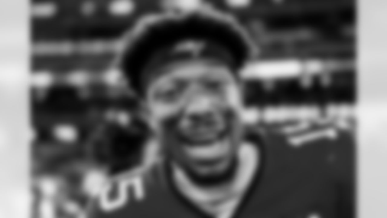 INGLEWOOD, CA - November 23, 2025 - Wide Receiver Tez Johnson #15 of the Tampa Bay Buccaneers before the game between the Tampa Bay Buccaneers and Los Angeles Rams. The Bucs lost the game, 34-7. Photo By Tori Richman/Tampa Bay Buccaneers