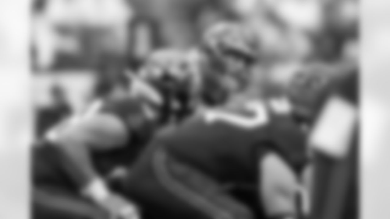 TAMPA, FL - December 07, 2025 - The Tampa Bay Buccaneers and New Orleans Saints during a regular season game at Raymond James Stadium. The Bucs lost the game, 24-20. Photo By Doug DeFelice/Tampa Bay Buccaneers