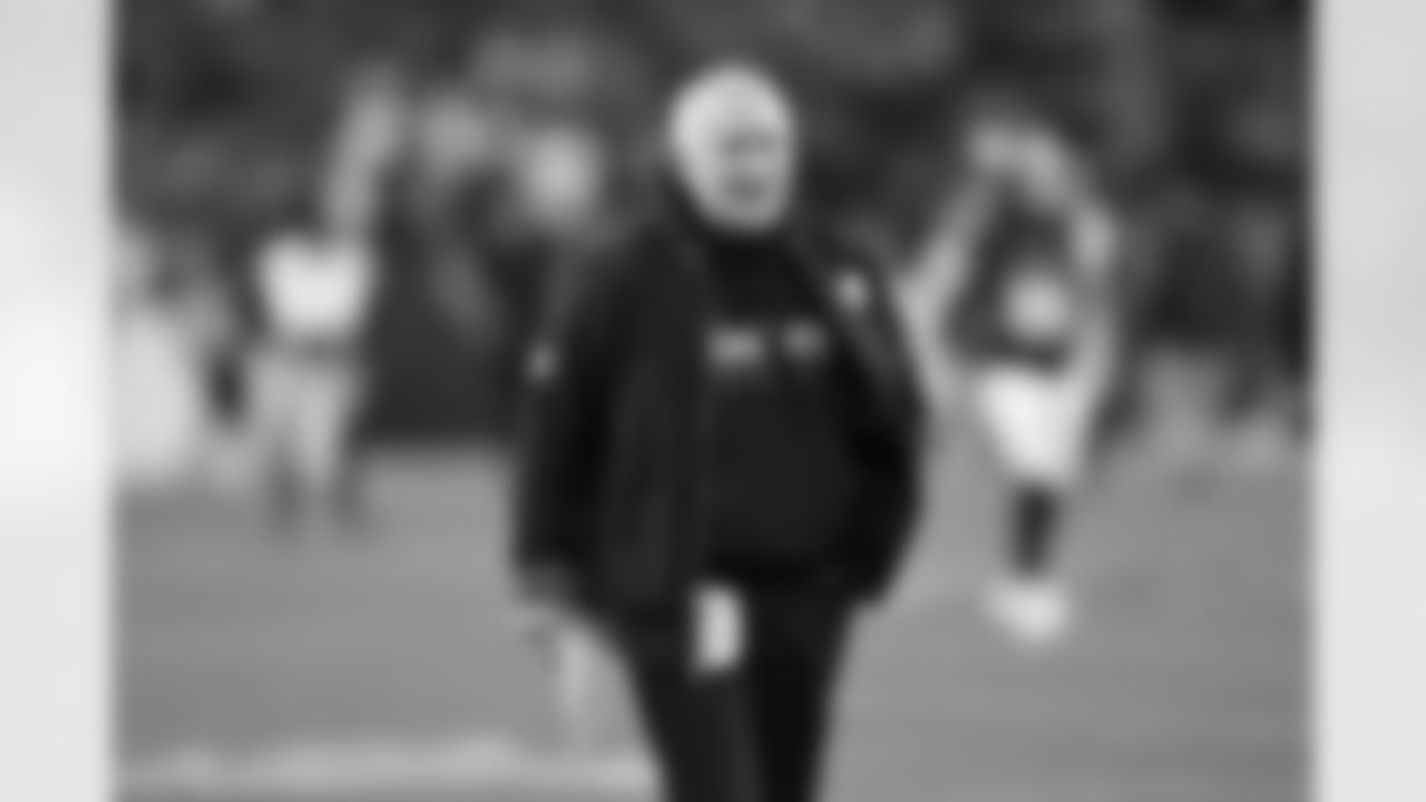 Pittsburgh Steelers Danny Smith looks on during pre-game warm-ups before an NFL wild card playoff football game against the Baltimore Ravens, Saturday, Jan. 11, 2025, in Baltimore. (AP Photo/Terrance Williams)