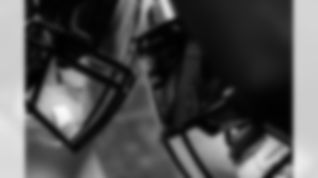 TAMPA, FL - December 07, 2025 - The Tampa Bay Buccaneers and New Orleans Saints during a regular season game at Raymond James Stadium. The Bucs lost the game, 24-20. Photo By Doug DeFelice/Tampa Bay Buccaneers