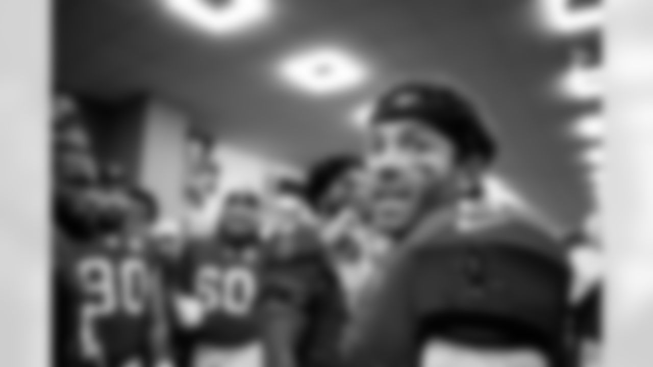 TAMPA, FL - January 03, 2026 - The Carolina Panthers and Tampa Bay Buccaneers play a regular season game at Raymond James Stadium. The Bucs won the game, 16-14. Photo By Kyle Zedaker/Tampa Bay Buccaneers