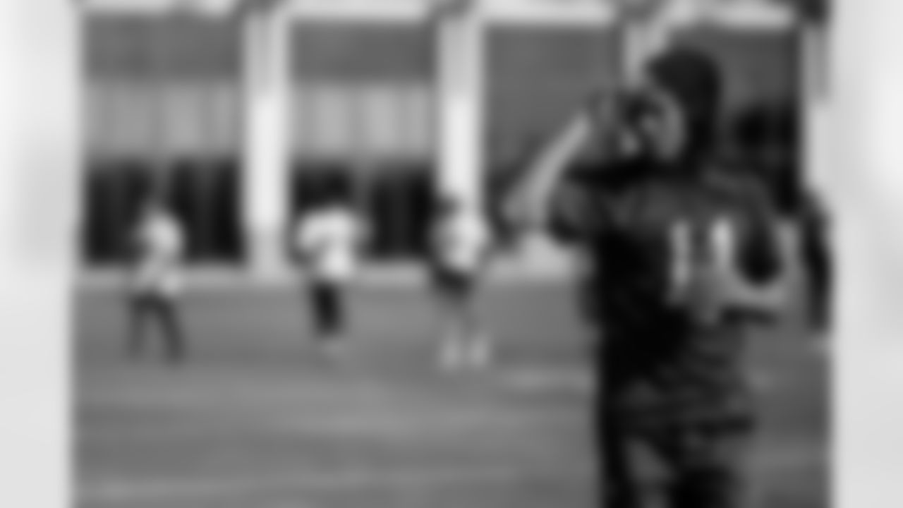 TAMPA, FL - December 09, 2025 - Week 15 practice at AdventHealth Training Center. Photo By Kyle Zedaker/Tampa Bay Buccaneers