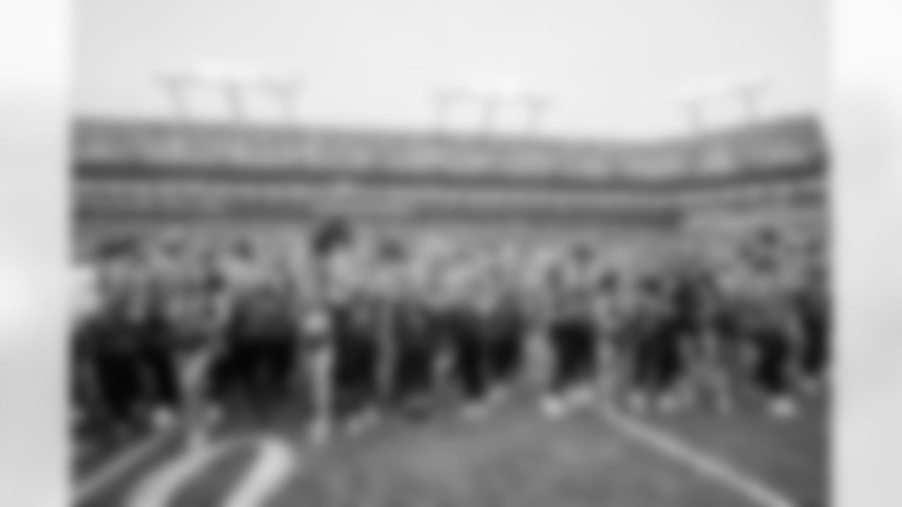 TAMPA, FL - December 07, 2025 - The Tampa Bay Buccaneers and New Orleans Saints during a regular season game at Raymond James Stadium. The Bucs lost the game, 24-20. Photo By Tori Richman/Tampa Bay Buccaneers