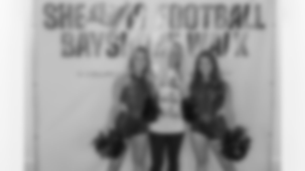 TAMPA, FL - December 06, 2025 - Tampa Bay Buccaneers Cheerleaders during the She is Football Bayshore Walk: Raise The Flags event with Bayshore Breakfast Club and Tampa Girls Social & Wellness at Hyde House Public Studio. Photo By Mike Carlson/Tampa Bay Buccaneers