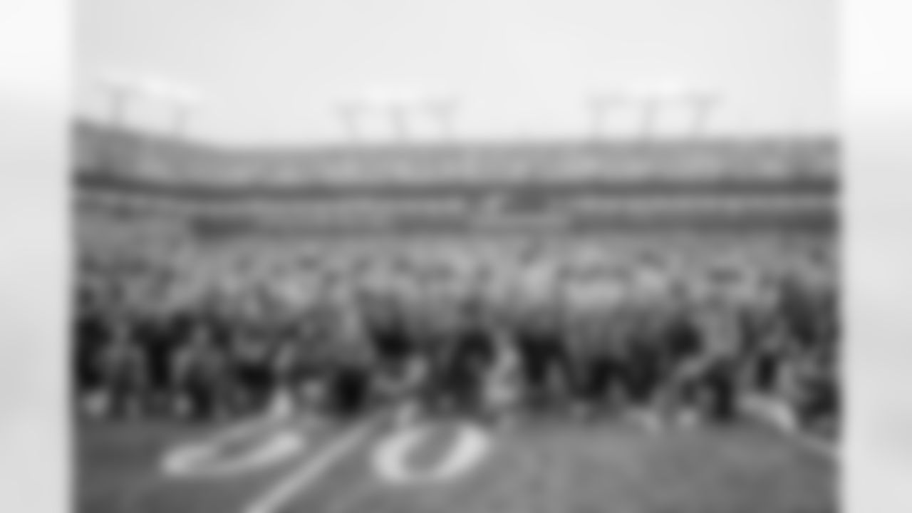 TAMPA, FL - December 07, 2025 - The Tampa Bay Buccaneers and New Orleans Saints during a regular season game at Raymond James Stadium. The Bucs lost the game, 24-20. Photo By Tori Richman/Tampa Bay Buccaneers