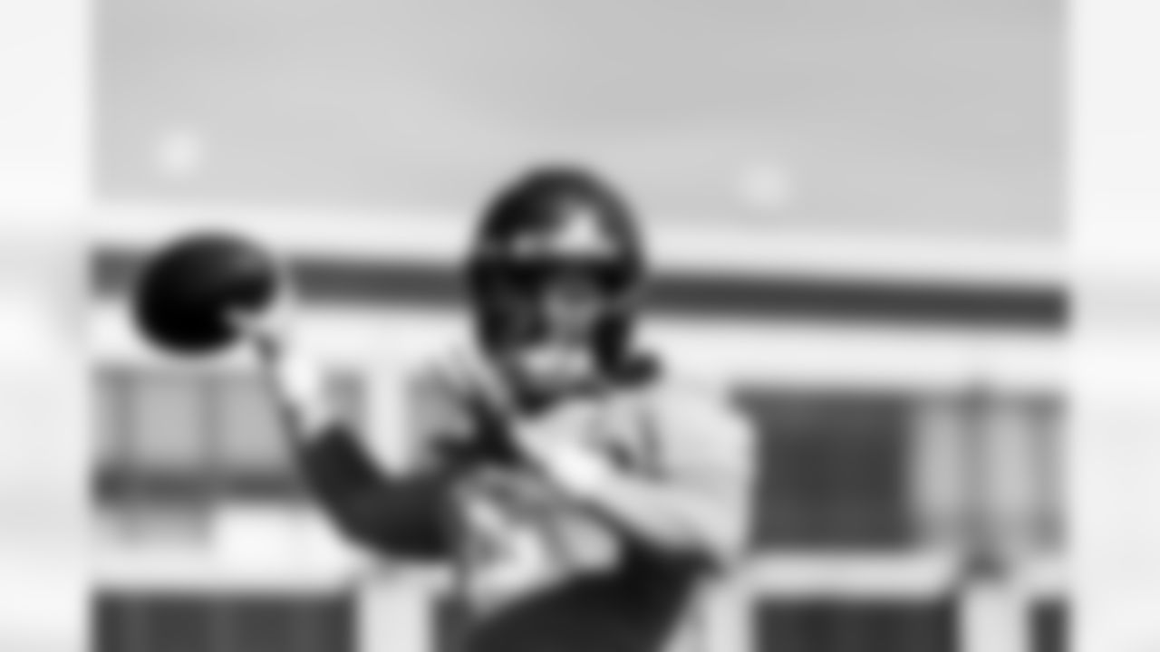 TAMPA, FL - December 17, 2025 - Week 16 practice at AdventHealth Training Center. Photo By Tori Richman/Tampa Bay Buccaneers